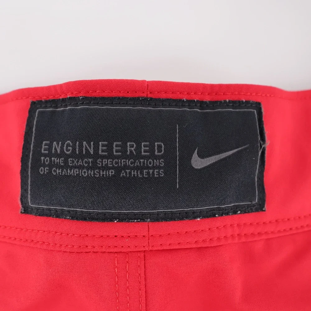 Nike Engineered Stripe Board‎ Shorts Red Short Sleeve Mens 32 Medium